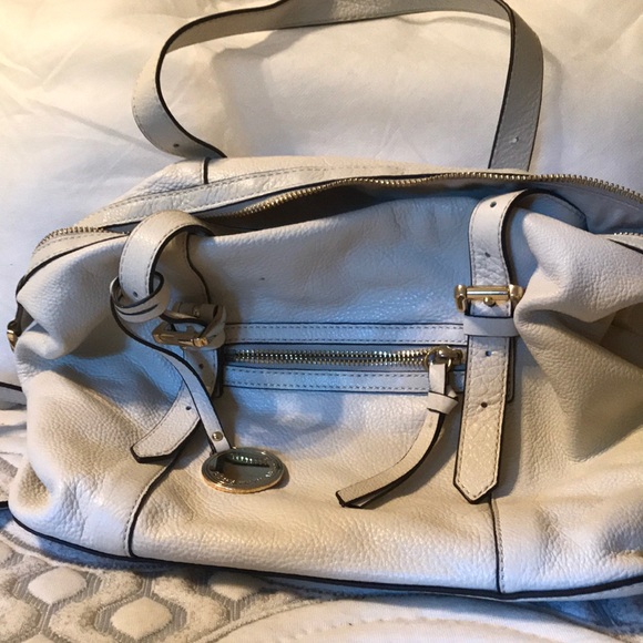 Purse - Picture 1 of 1